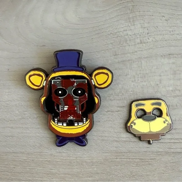 Five Nights At Freddy’s 🍕 (5) Pin Bundle!